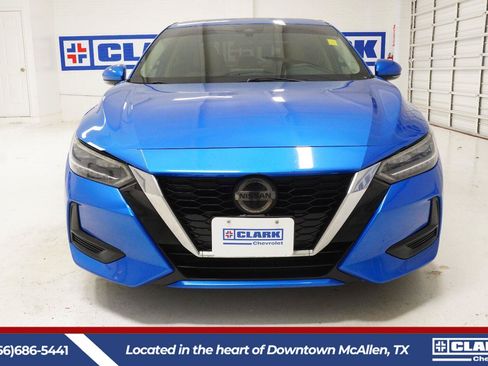 Used 2020 Nissan Sentra SV w/ SV Premium Package FWD image 2