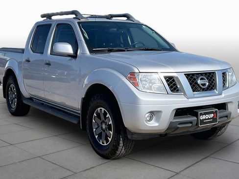 Used 2019 Nissan Frontier PRO-4X w/ Pro-4x Luxury Package AWD/4WD image 3