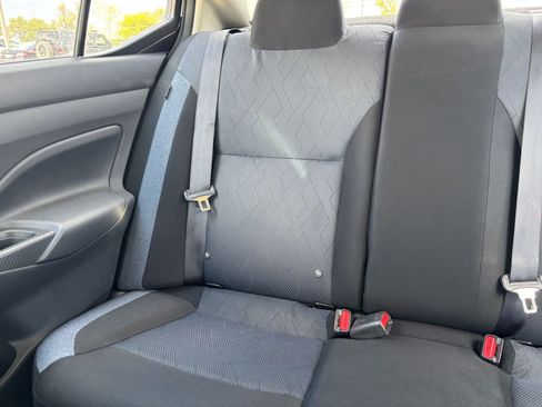 Used 2025 Nissan Versa SV FWD image 37