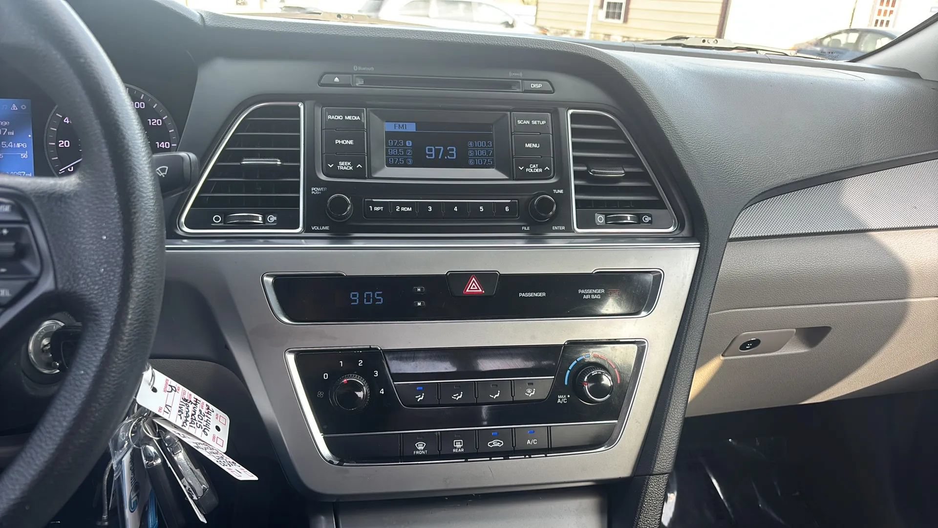 Used 2015 Hyundai Sonata SE FWD image 5