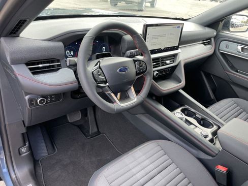 New 2026 Ford Explorer ST-Line w/ ST-Line Street Pack RWD image 13
