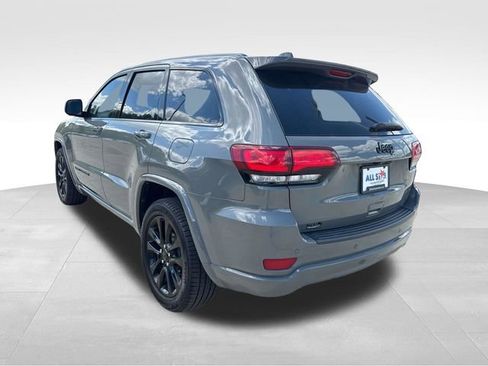 Used 2020 Jeep Grand Cherokee Altitude image 8