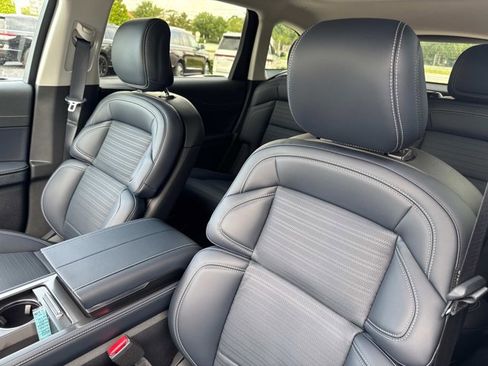 New 2025 Lincoln Nautilus Reserve image 13