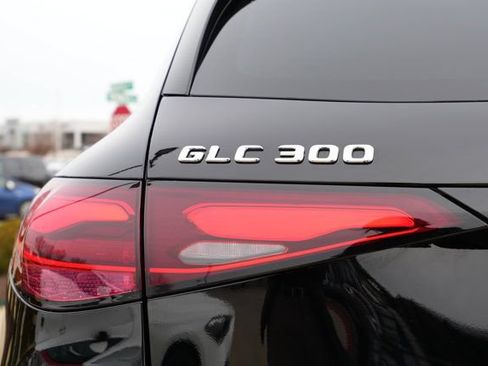 Used 2026 Mercedes-Benz GLC 300 4MATIC image 15