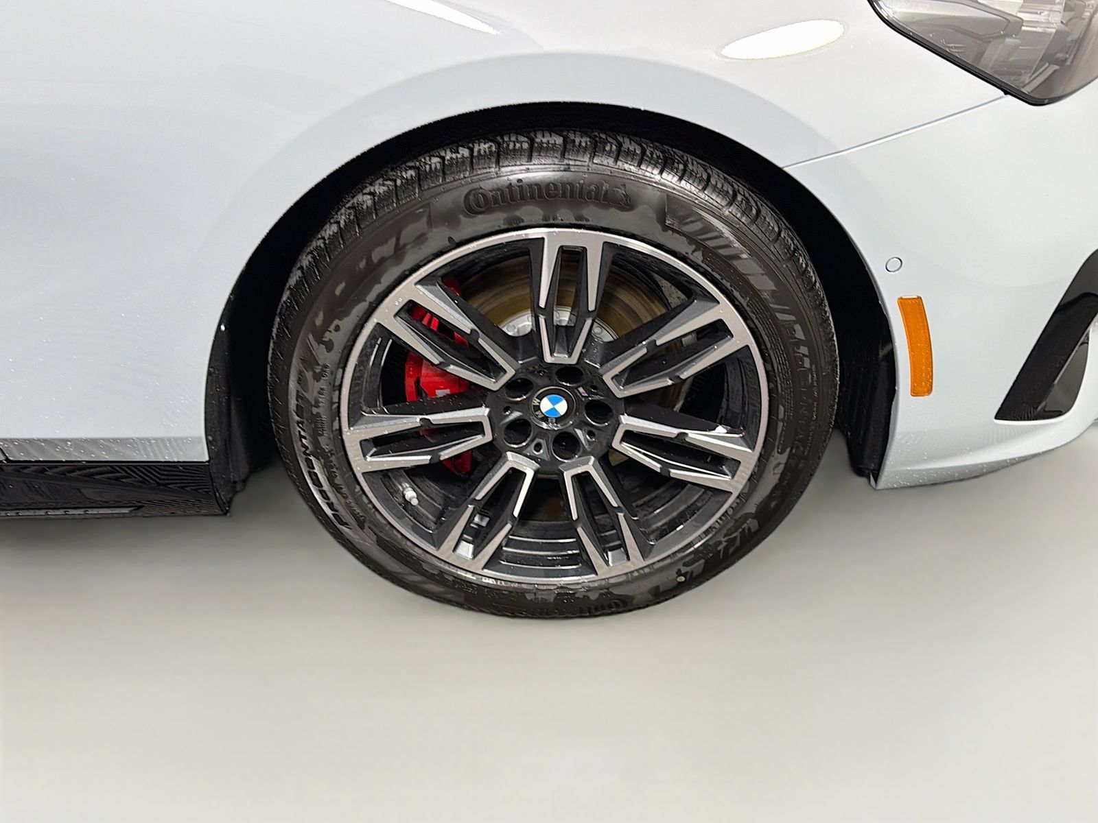 New 2026 BMW 530i xDrive w/ M Sport Package AWD/4WD image 35