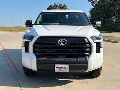 New 2024 Toyota Tundra SR5