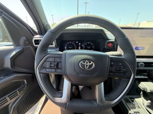 New 2026 Toyota Tacoma TRD Off-Road AWD/4WD image 6