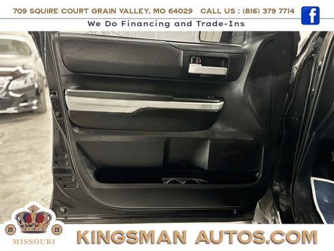 Used 2017 Toyota Tundra SR5 image 8