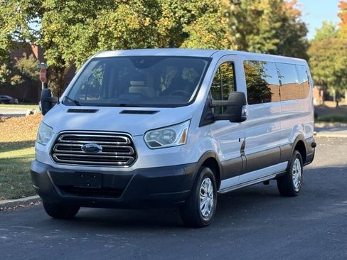 Used 2016 Ford Transit 350 XLT image 2