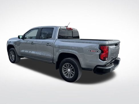 Used 2023 Chevrolet Colorado LT w/ LT Convenience Package II image 3