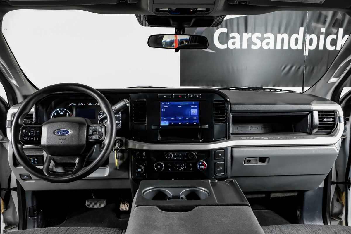 Used 2023 Ford F250 XL w/ STX Appearance Package AWD/4WD image 14
