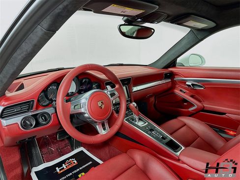 Used 2013 Porsche 911 Carrera S image 10