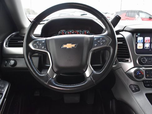 Used 2020 Chevrolet Tahoe LT w/ Luxury Package image 18