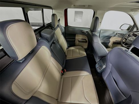 New 2026 Ford Maverick Lariat image 28