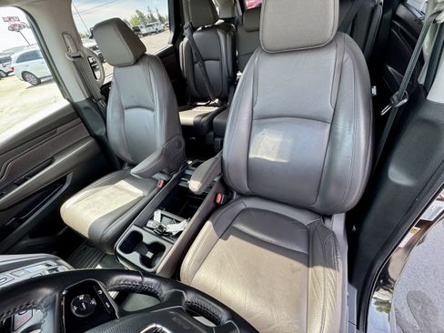 Used 2019 Honda Odyssey EX-L image 12