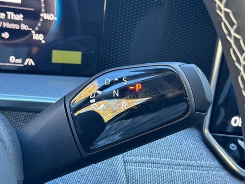 New 2025 Volkswagen Tiguan S image 20