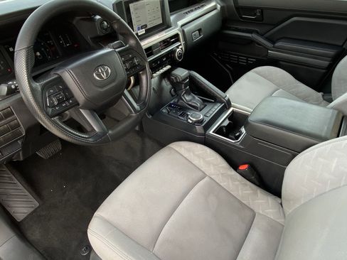 Certified 2024 Toyota Tacoma SR5 image 26