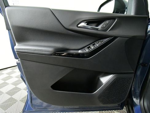 New 2026 Chevrolet Equinox LT w/ Safety and Technology Package AWD/4WD image 21