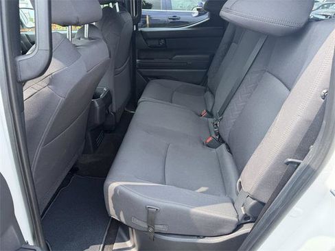 Certified 2025 Toyota Tacoma SR5 image 21