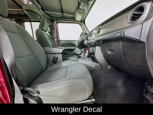 Used 2021 Jeep Wrangler Unlimited Sport AWD/4WD image 34