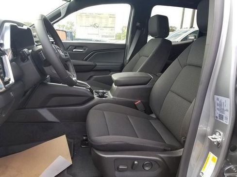 New 2026 GMC Canyon Elevation w/ Convenience Package image 6