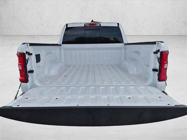Used 2026 RAM 1500 Laramie AWD/4WD image 6