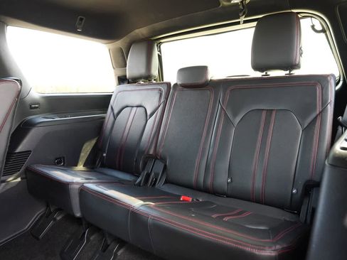 Used 2019 Ford Expedition Limited w/ Equipment Group 303A image 21