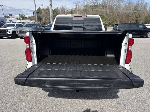 Used 2021 Chevrolet Silverado 1500 High Country AWD/4WD image 31