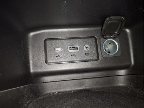 Certified 2024 Chevrolet Equinox LT FWD image 20