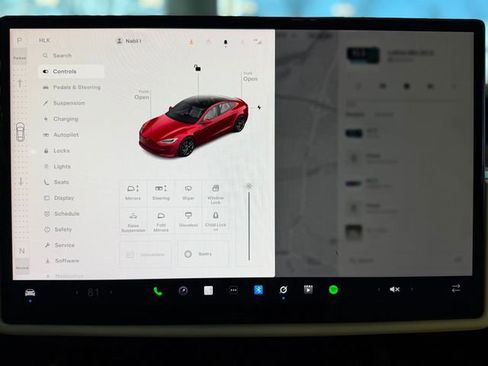 Used 2022 Tesla Model S AWD image 37