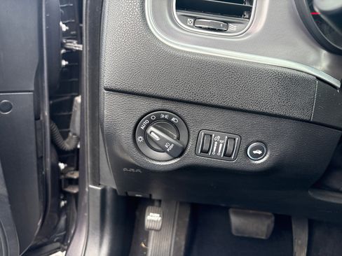 Used 2020 Dodge Charger GT image 15