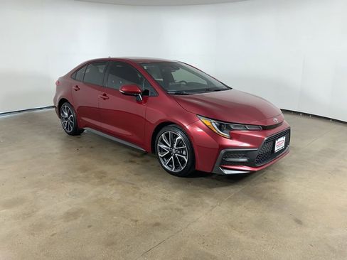 Used 2022 Toyota Corolla SE image 5