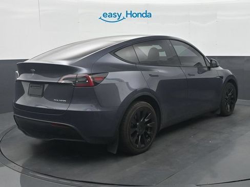 Used 2023 Tesla Model Y Long Range AWD/4WD image 7