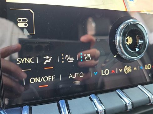 New 2026 GMC Yukon AT4 Ultimate w/ LPO, Floor Liner Package image 24