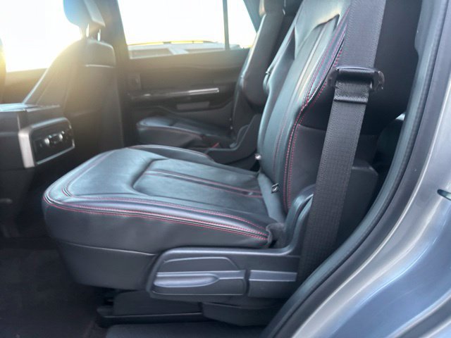 Used 2023 Ford Expedition Limited AWD/4WD image 11