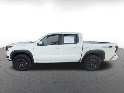Used 2026 Nissan Frontier PRO-4X AWD/4WD image 9