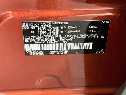 Certified 2026 Toyota C-HR AWD/4WD image 33