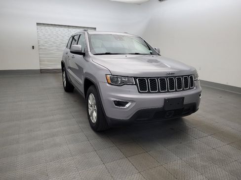 Used 2021 Jeep Grand Cherokee Laredo RWD image 13