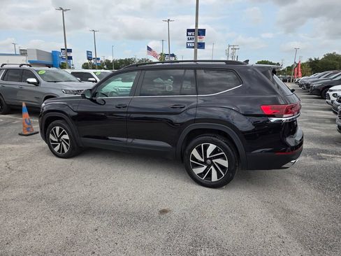 Used 2024 Volkswagen Atlas SE FWD image 10