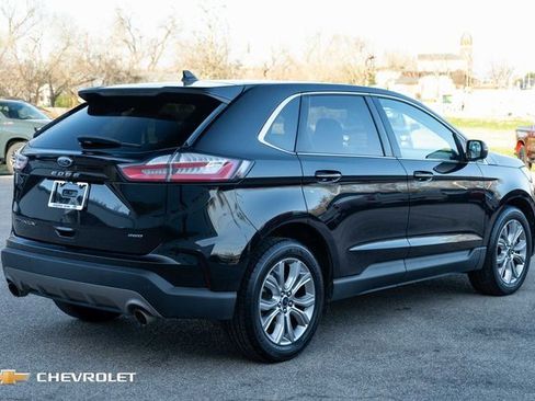 Used 2022 Ford Edge Titanium image 6