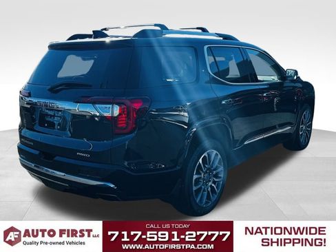 Used 2021 GMC Acadia Denali w/ Denali Ultimate Package image 3
