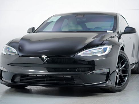 Used 2021 Tesla Model S Long Range image 3
