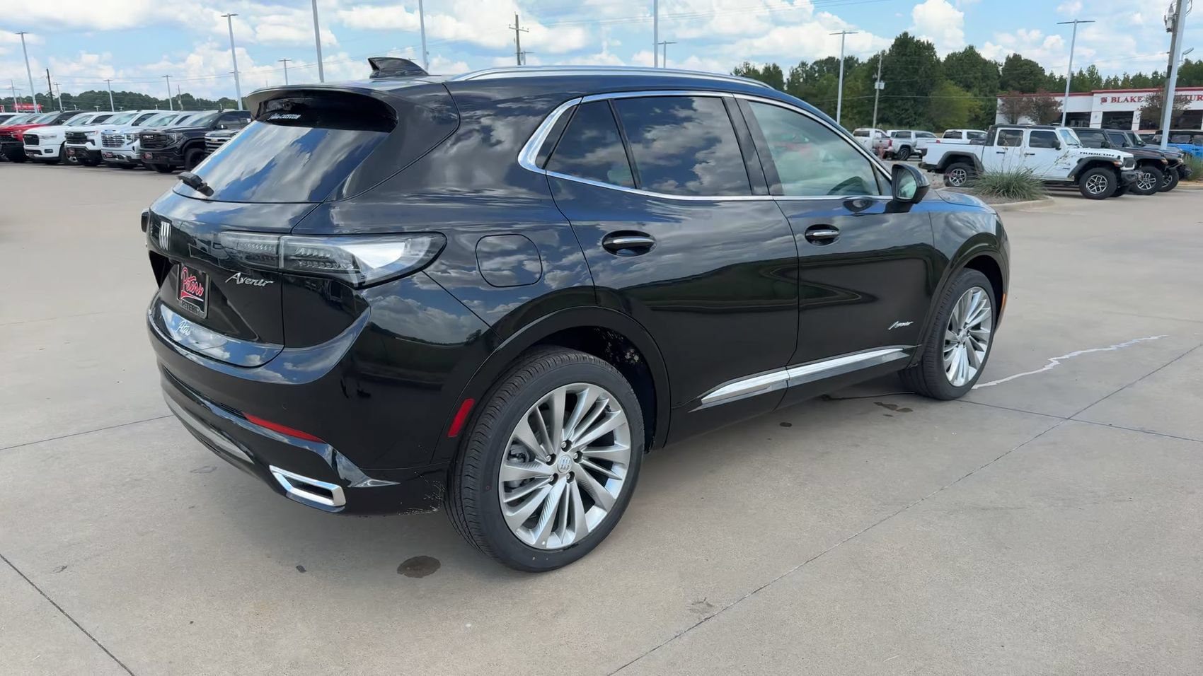 New 2026 Buick Envision Avenir AWD/4WD image 9