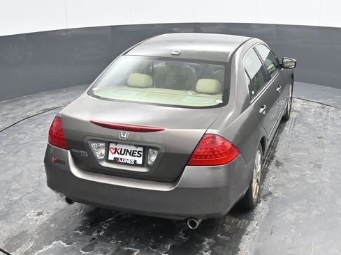 Used 2007 Honda Accord EX-L image 11