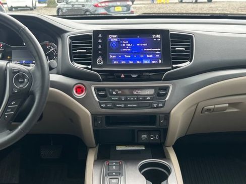 Used 2023 Honda Ridgeline RTL-E image 25