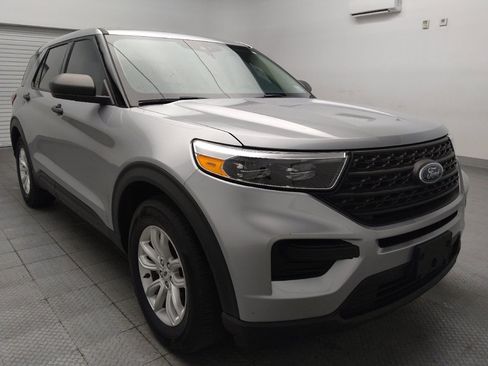 Used 2021 Ford Explorer 2WD image 13