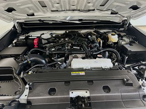 Used 2025 Toyota Tacoma TRD Off-Road image 34