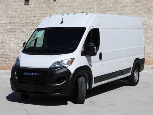 Used 2023 RAM ProMaster 2500 159 High Roof FWD image 1