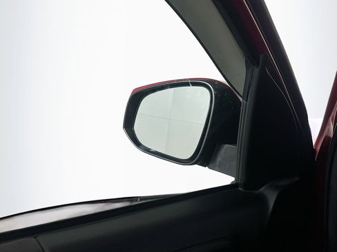 Used 2016 Toyota Tacoma TRD Sport w/ Towing Package image 16