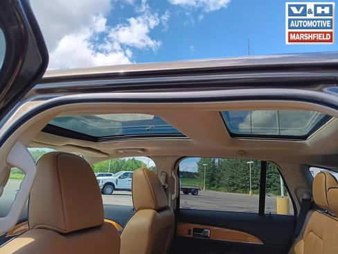 Used 2011 Lincoln MKX AWD w/ 102A Rapid Spec Order Code image 5